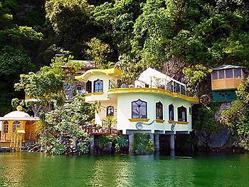 Готель Tosa La Laguna Lake Atitlan Екстер'єр фото